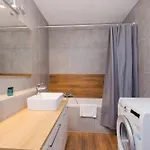 Shortstaypoland Tomcia Palucha B118 Apartamento Varsóvia